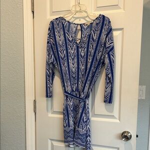 41 Hawthorn Navy and White Geometric Long Sleeve Dress